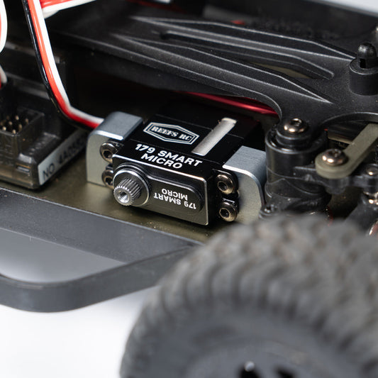 The Minis go... Micro? (Servo Mounts)